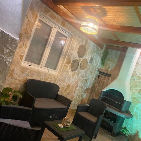 Il Giardino Di Max Apartment Бари Екстериор снимка