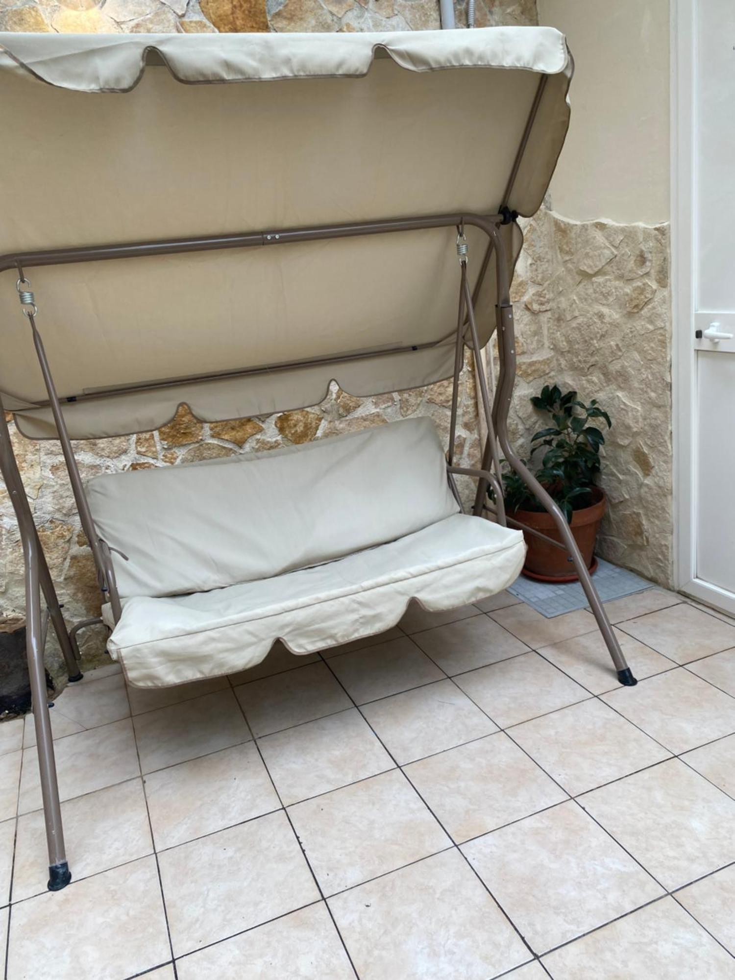 Il Giardino Di Max Apartment Бари Екстериор снимка