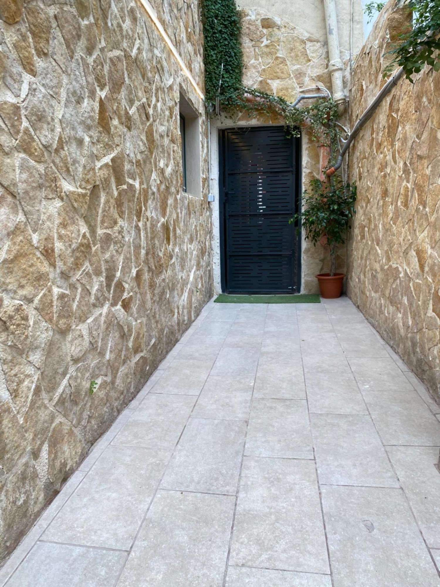Il Giardino Di Max Apartment Бари Екстериор снимка
