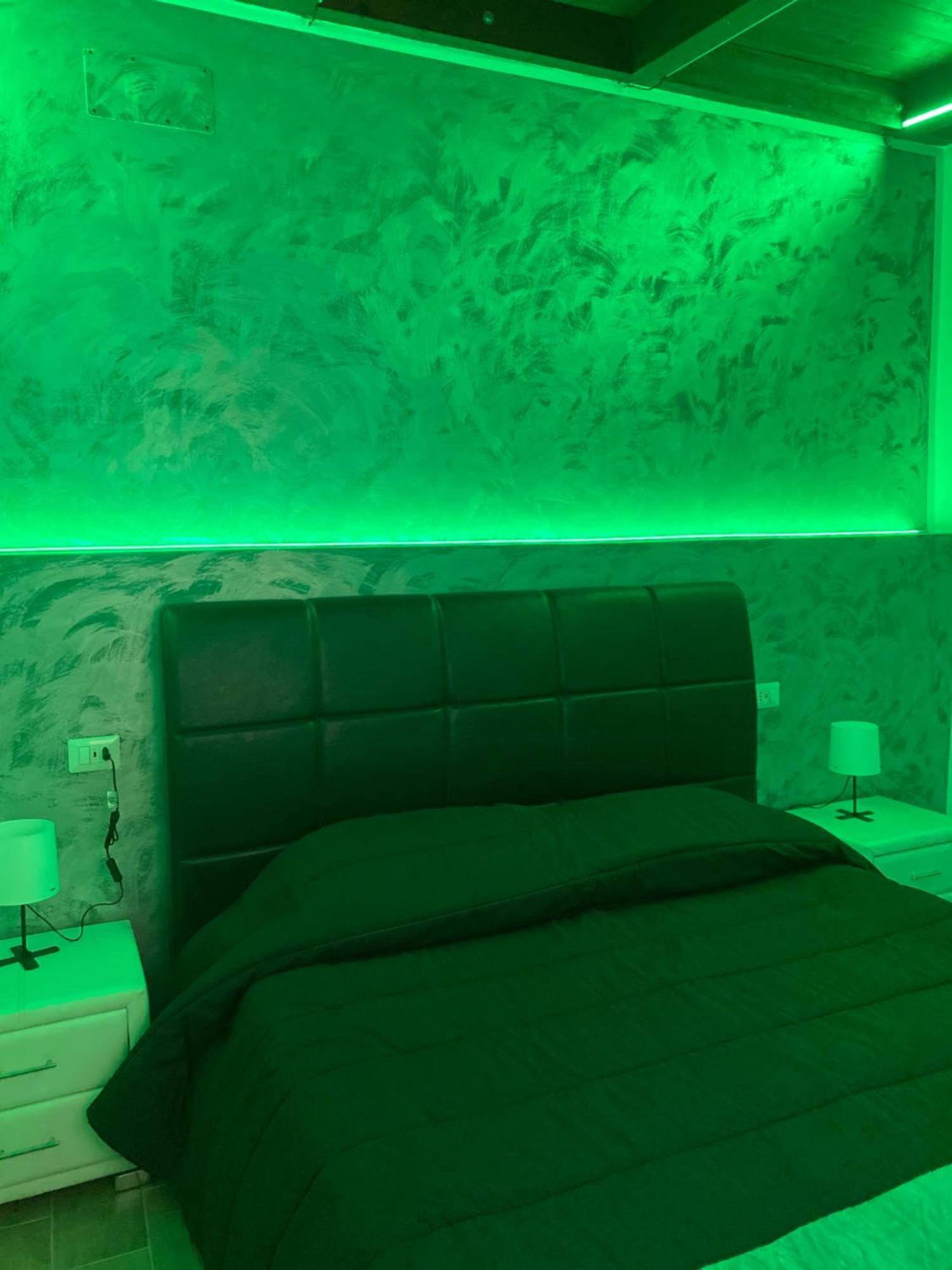 Il Giardino Di Max Apartment Бари Екстериор снимка