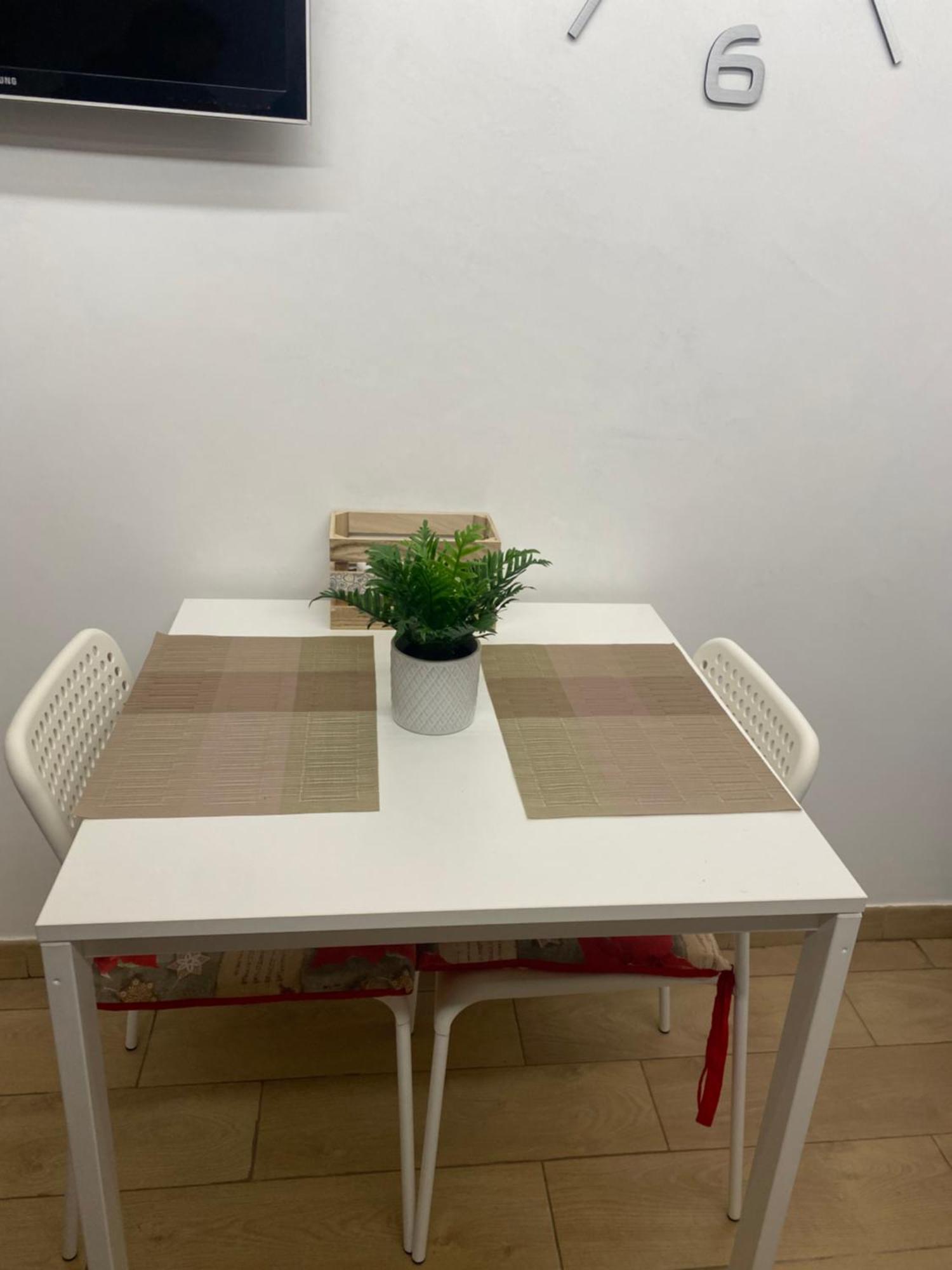 Il Giardino Di Max Apartment Бари Екстериор снимка